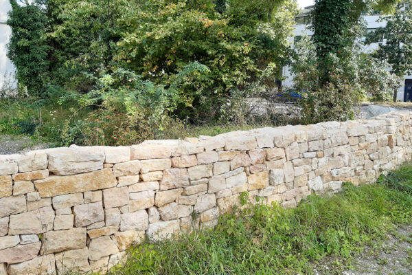 ms-gartenservice-biel-benken_umwelt_natur-kalkstein-mauer-habermatten_01